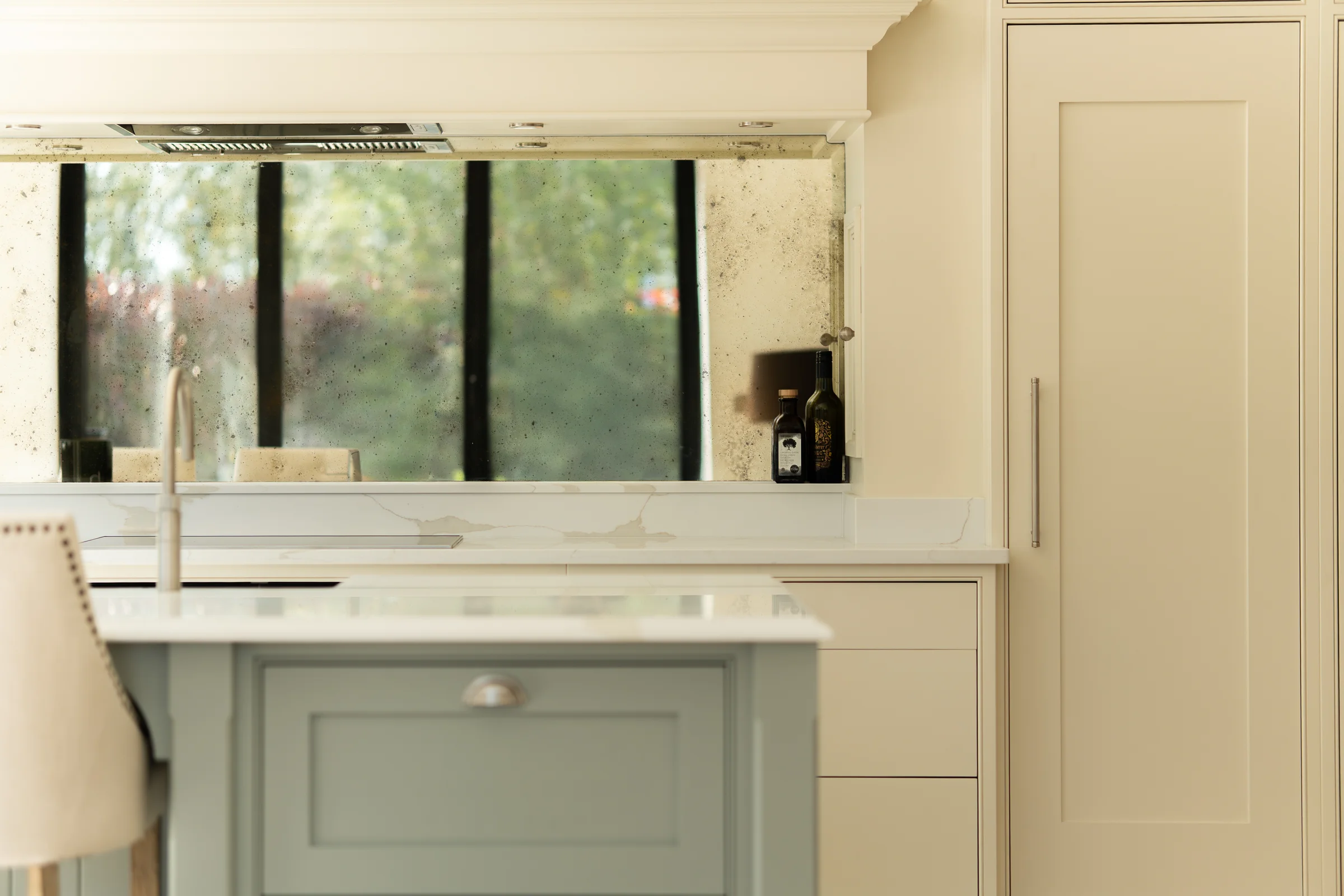 Sage green island nickel knob brass tap quartz antiqued mirror cream tall unit bar handle