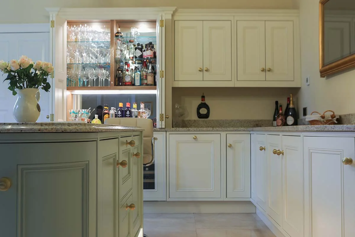 Cream traditional units drinks cabinet open glassware spirits granite